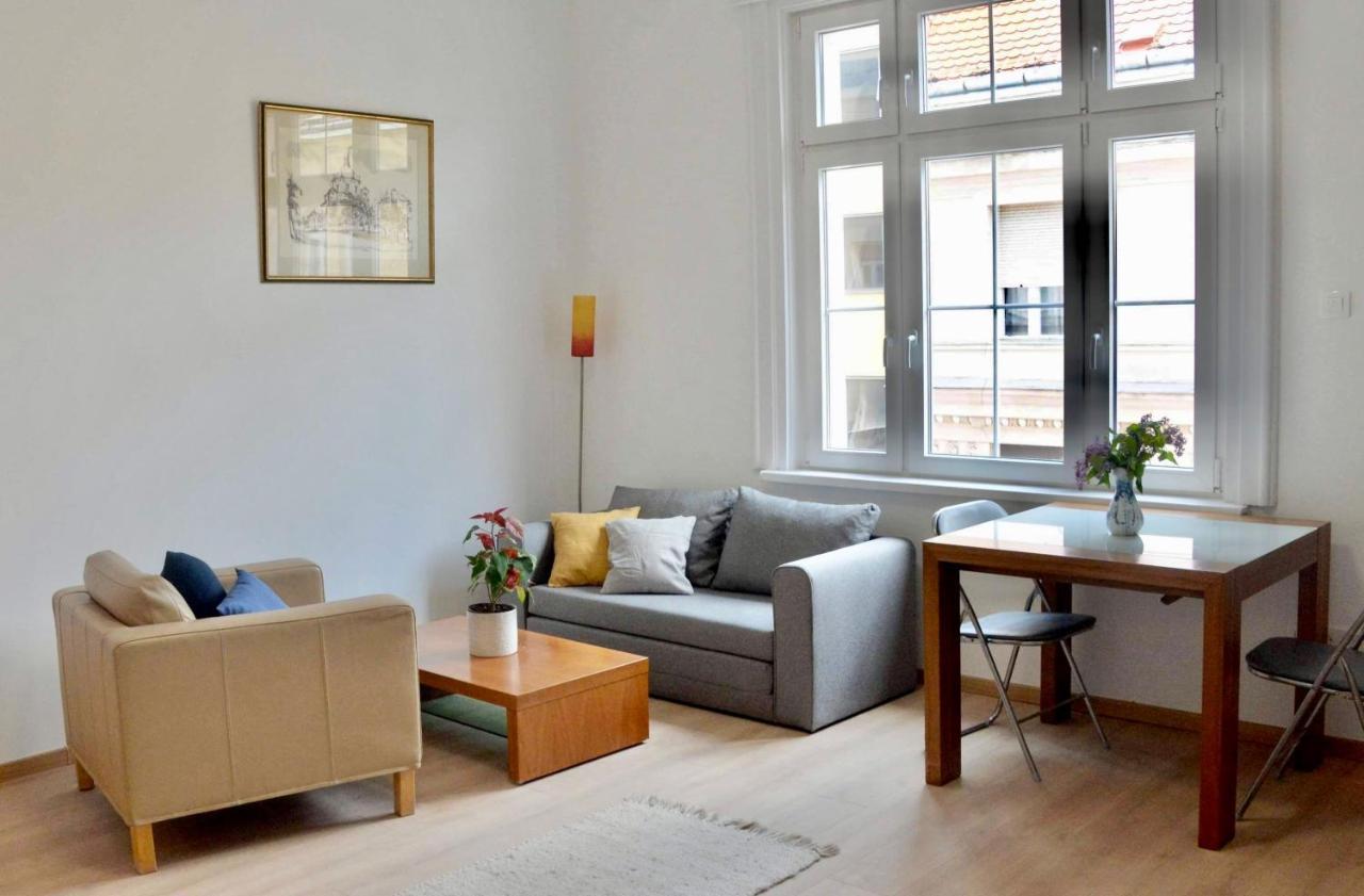 Nick'S Apartment-Spacious, Central And Quiet, By Margit Bridge 布达佩斯 外观 照片